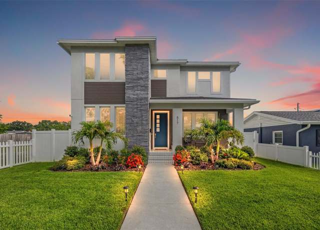 Property at 517 39th Ave N, St Petersburg, FL 33703, 4 beds, 3 baths