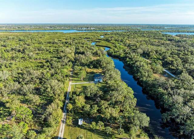 Property at 27401 Neaptide Dr, Punta Gorda, FL 33983
