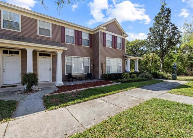 Property at 11047 Black Swan Ct, Seffner, FL 33584, 2 beds, 1.5 baths