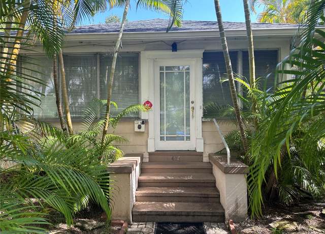 Property at 406 10 Ave NE, St Petersburg, FL 33701, 3 beds, 3 baths