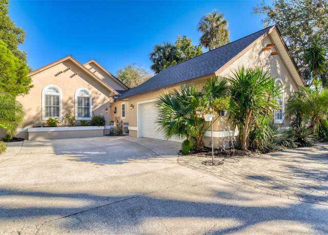Property at 3 Radio Rd, St Augustine, FL 32084, 4 beds, 3.5 baths