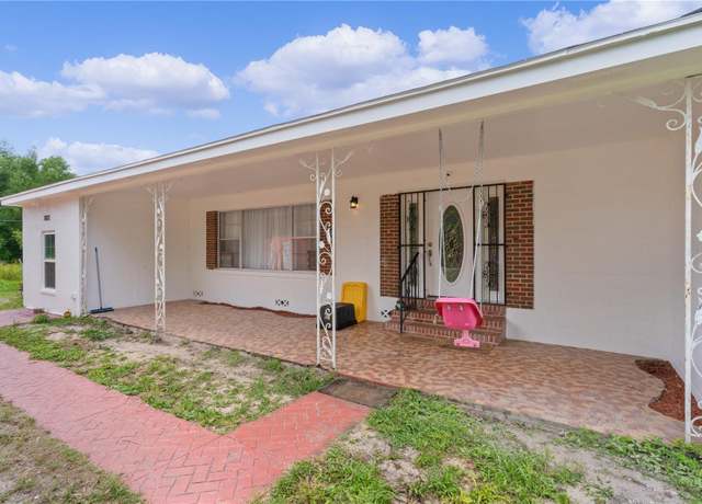 Property at 2022 Edgewood Rd, Leesburg, FL 34748, 3 beds, 3 baths