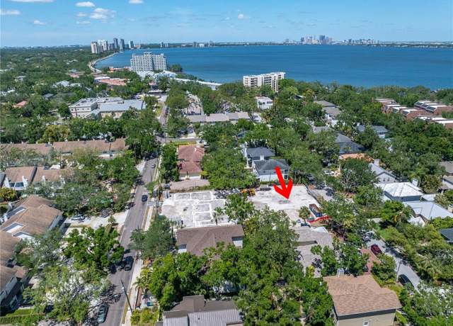 Property at 5209 South Jules Verne Ct, Tampa, FL 33611
