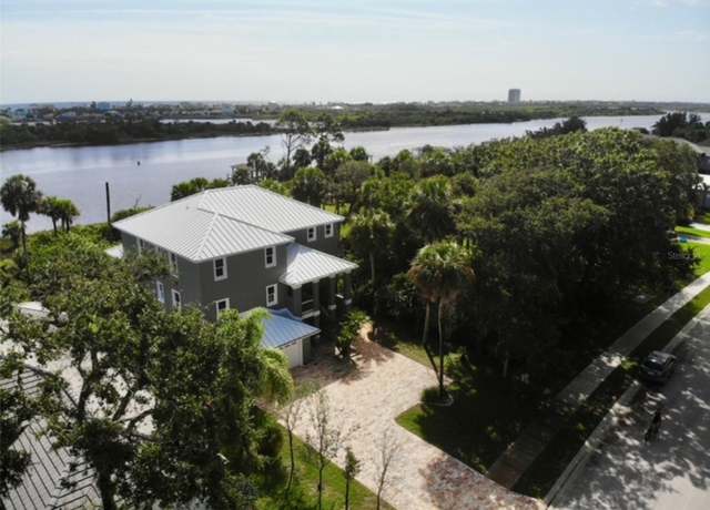 Property at 223 S Riverwalk Dr, Palm Coast, FL 32137, 5 beds, 4 baths