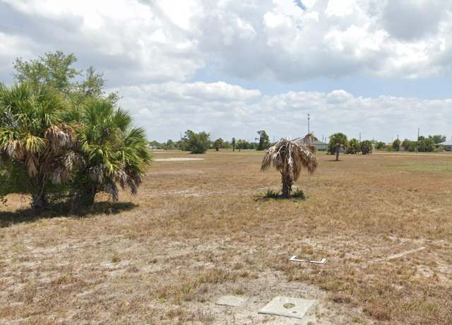Property at 20 Davit Ct, Placida, FL 33946