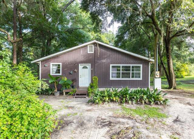Property at 27904 SW 114 Pl, Newberry, FL 32669, 3 beds, 2 baths