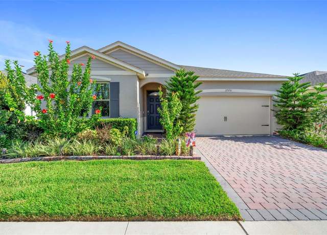 Property at 17751 Blazing Star Cir, Clermont, FL 34714, 3 beds, 2 baths
