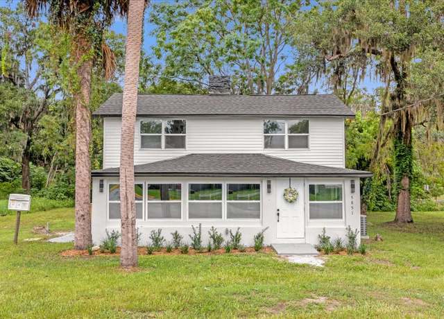 Property at 5851 SE Drew Rd, Belleview, FL 34420, 3 beds, 2 baths