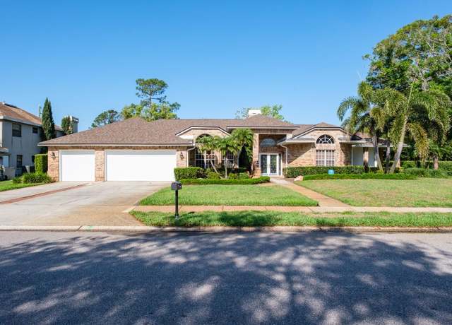 Property at 2990 Eagle Estates Cir W, Clearwater, FL 33761, 4 beds, 3.5 baths