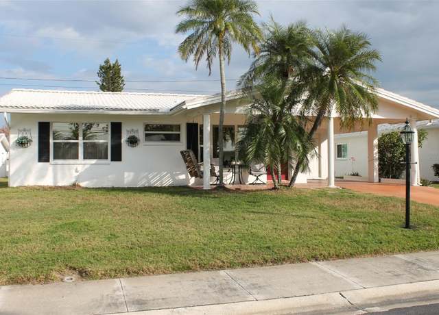 Property at 9705 45th Way N, Pinellas Park, FL 33782, 2 beds, 2 baths