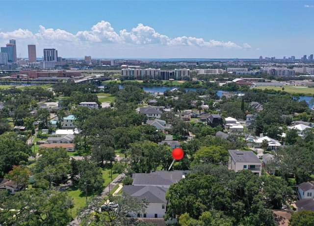 Property at 2404 N Glenwood Dr, Tampa, FL 33602, 3 beds, 2 baths