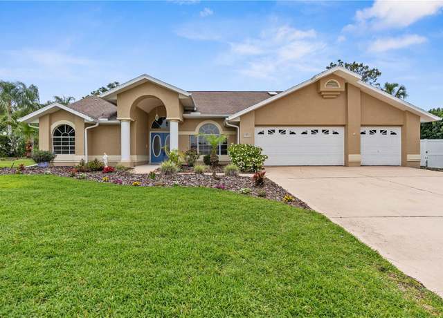 Property at 18244 Autumn Lake Blvd, Hudson, FL 34667, 3 beds, 2 baths