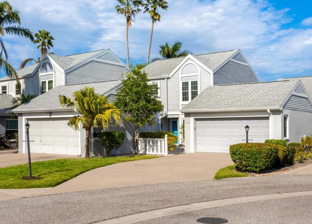 Property at 3523 52nd Ave W, Bradenton, FL 34210, 3 beds, 3 baths