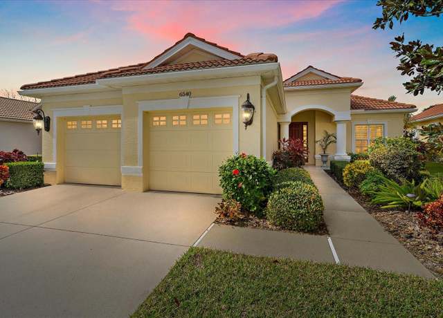Property at 6540 Tailfeather Way, Bradenton, FL 34203, 3 beds, 2 baths
