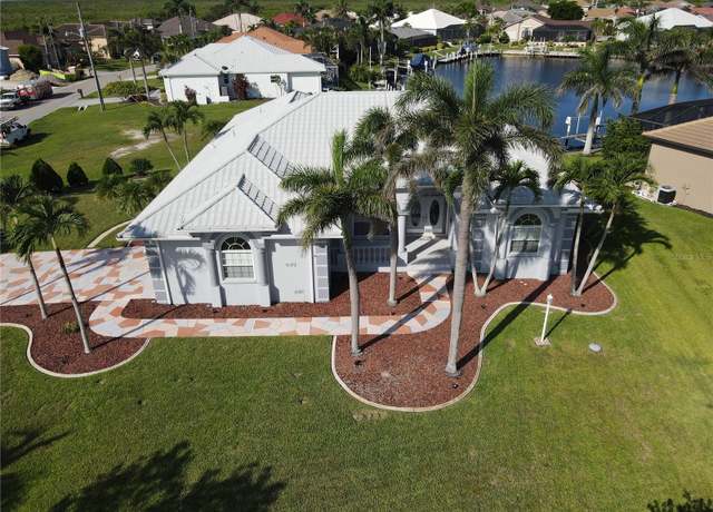 Property at 649 Maltese Dr, Punta Gorda, FL 33950, 3 beds, 2 baths