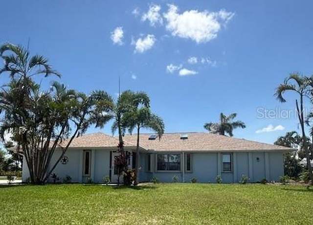 Property at 8170 Casa DE Meadows Dr, Englewood, FL 34224, 3 beds, 2.5 baths