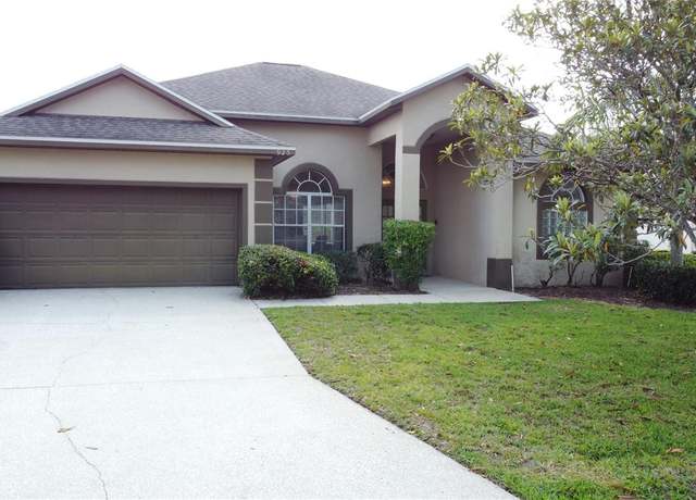 Property at 925 Montana Ave, Davenport, FL 33897, 4 beds, 3 baths