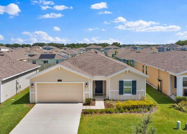 Property at 4492 Bluff Oak Loop, Kissimmee, FL 34746, 4 beds, 2 baths