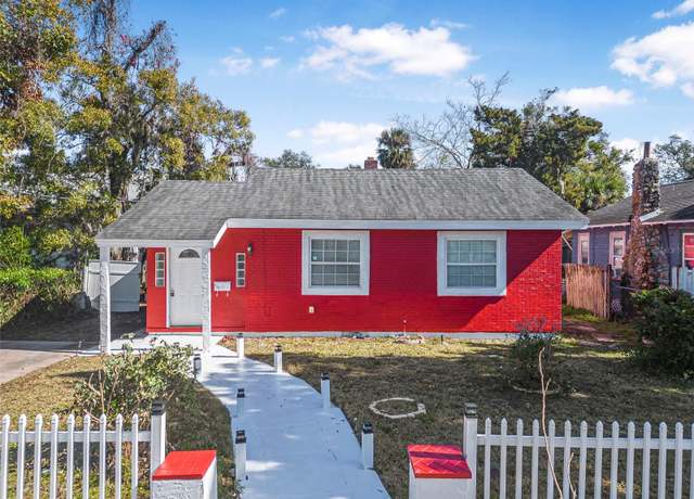 Property at 229 S Adams St, Daytona Beach, FL 32114, 3 beds, 1 bath