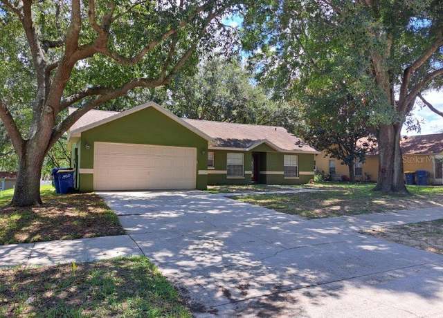 Property at 815 Maple Forest Ave, Minneola, FL 34715, 3 beds, 2 baths