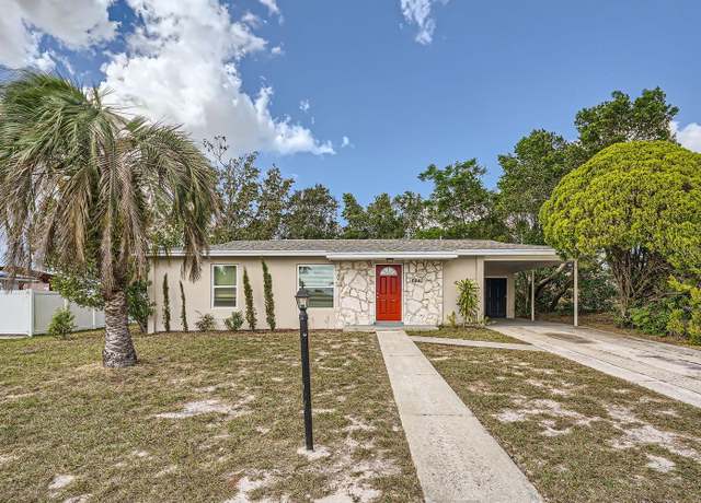 Property at 6445 Skyline Ct, Spring Hill, FL 34606, 3 beds, 2 baths
