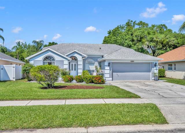 Property at 12618 Lakebrook Dr, Orlando, FL 32828, 4 beds, 2 baths