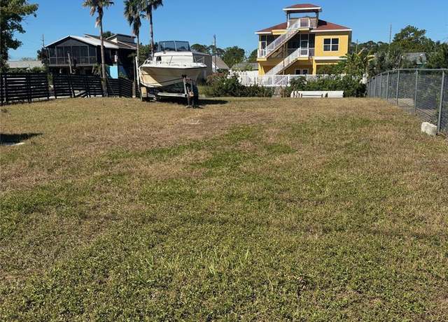 Property at 7325 Maryland Ave, Hudson, FL 34667