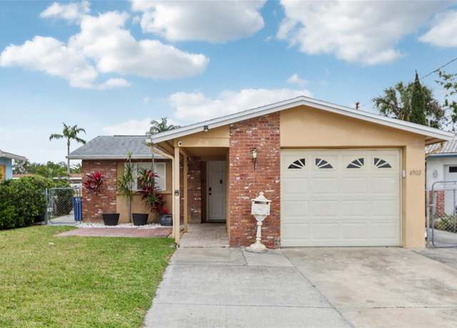 Property at 4902 Blue Heron Dr, New Port Richey, FL 34652, 2 beds, 2 baths