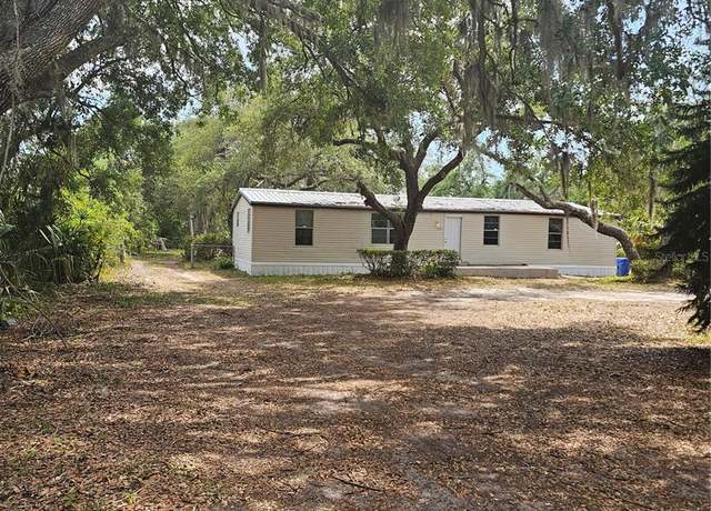 Property at 8255 Richmond St, Gibsonton, FL 33534, 5 beds, 3 baths
