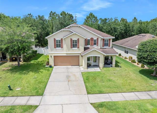Property at 5 Cantilever Ct, Ormond Beach, FL 32174, 3 beds, 2.5 baths