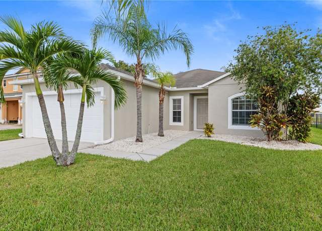 Property at 4611 Cabalerro Trl, Kissimmee, FL 34758, 4 beds, 2 baths