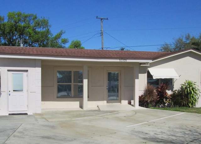 Property at 10701 Village Green Ave, Seminole, FL 33772, 2 beds, 1.5 baths