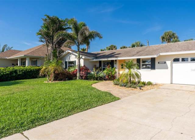 Property at 4606 Doris Dr, New Smyrna Beach, FL 32169, 3 beds, 3 baths