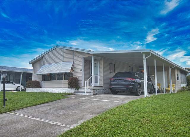 Property at 223 Hibisco Dr, North Port, FL 34287, 2 beds, 2 baths