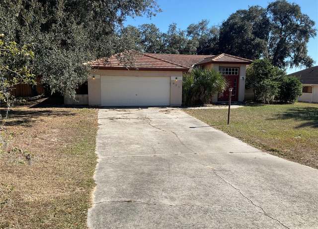 Property at 901 Hickory Rd, Ocala, FL 34472, 3 beds, 2 baths