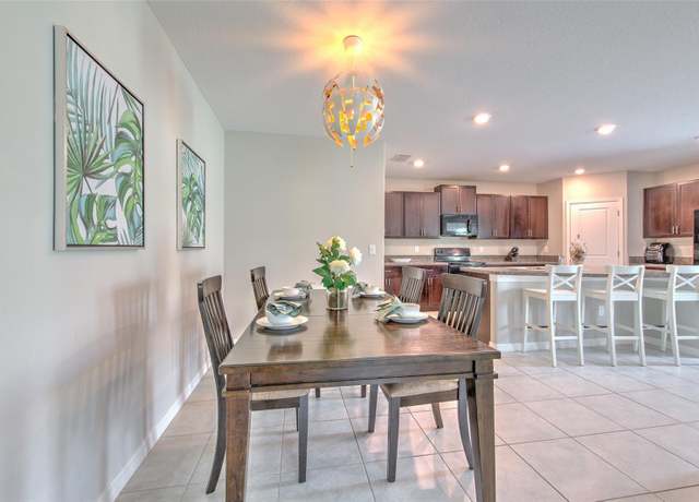 Property at 10210 White Linen Ave, Riverview, FL 33578, 5 beds, 2.5 baths