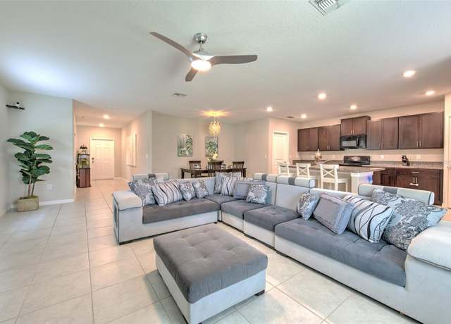 Property at 10210 White Linen Ave, Riverview, FL 33578, 5 beds, 2.5 baths