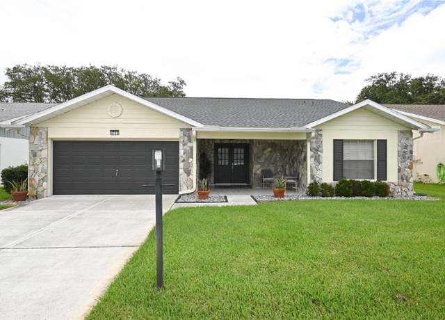 Property at 4702 Portland Manor Dr, New Port Richey, FL 34655, 2 beds, 2 baths