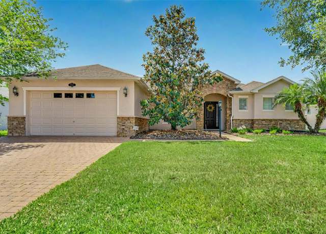 Property at 972 Bighorn St, Oviedo, FL 32765, 4 beds, 3 baths