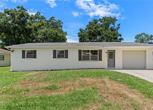 Property at 719 S Apopka Ave, Inverness, FL 34452, 3 beds, 2 baths