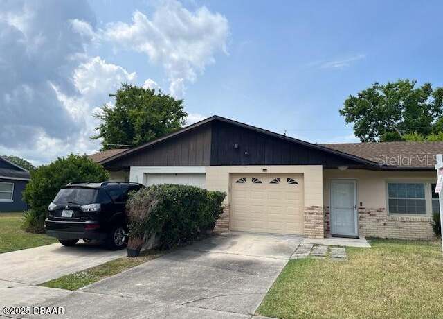 Property at 908 Boulder Dr, South Daytona, FL 32119, 2 beds, 1.5 baths