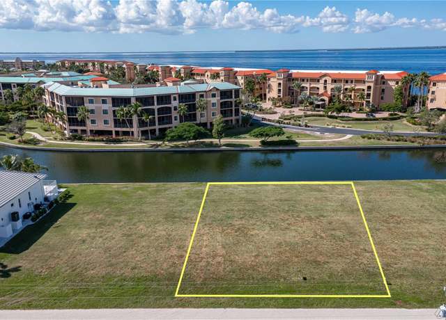 Property at 83 Colony Point Dr, Punta Gorda, FL 33950