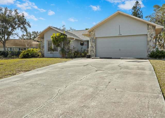 Property at 1406 Chamberlain Loop, Lake Wales, FL 33853, 3 beds, 3 baths