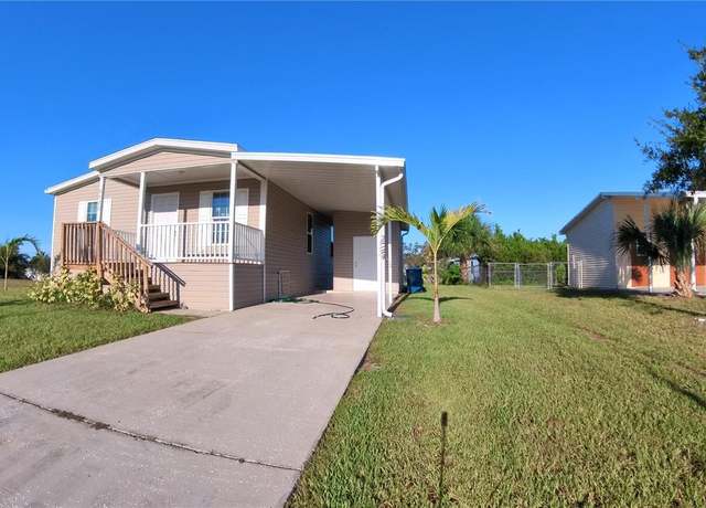 Property at 9722 Scepter Ave, Brooksville, FL 34613, 3 beds, 2 baths