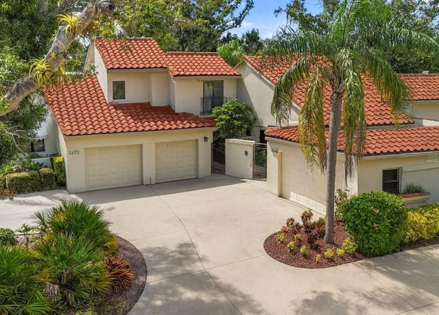 Property at 5289 Tivoli Ave, Sarasota, FL 34235, 3 beds, 2.5 baths