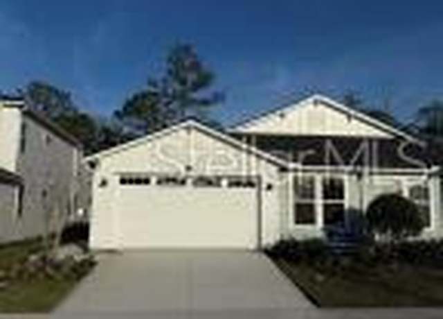 Property at 12 Mulberry Rd, Palm Coast, FL 32164, 3 beds, 2 baths