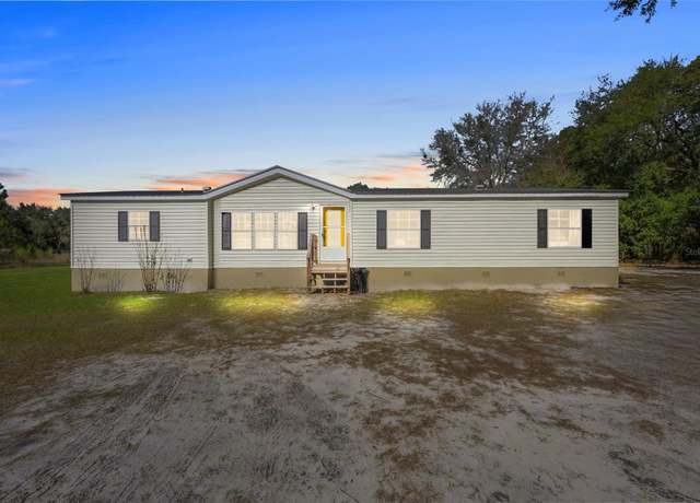 Property at 132 Willis Rd, Palatka, FL 32177, 4 beds, 3 baths