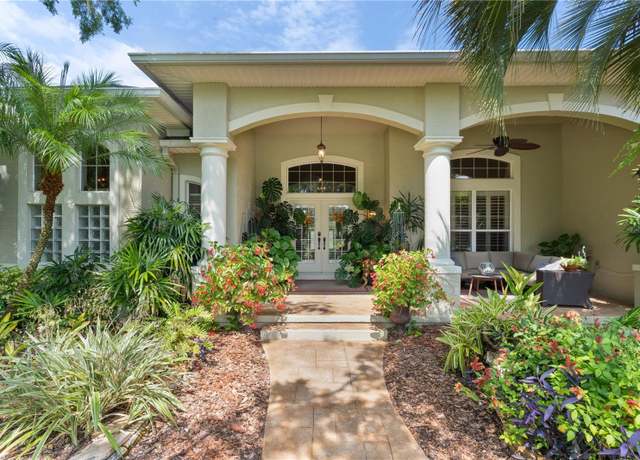 Property at 2904 Avalos Dr, The Villages, FL 32162, 4 beds, 3 baths