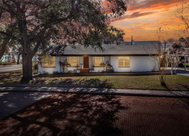 Property at 425 E Belmar St, Lakeland, FL 33803, 3 beds, 2 baths