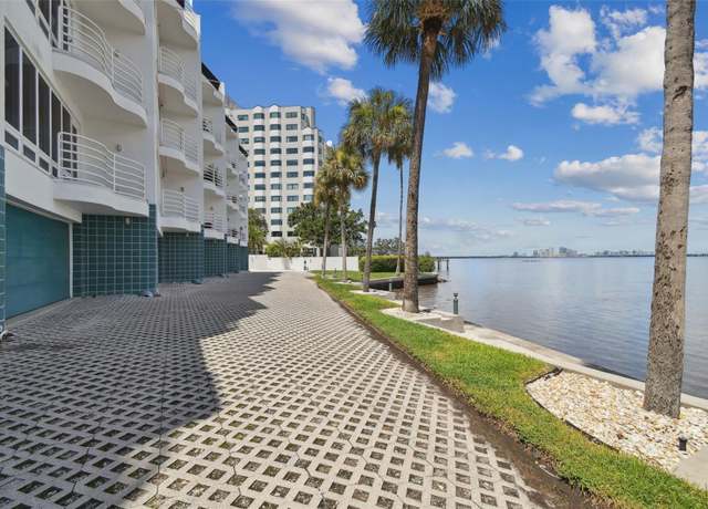 Property at 4950 Bayshore Blvd #23, Tampa, FL 33611, 3 beds, 3.5 baths